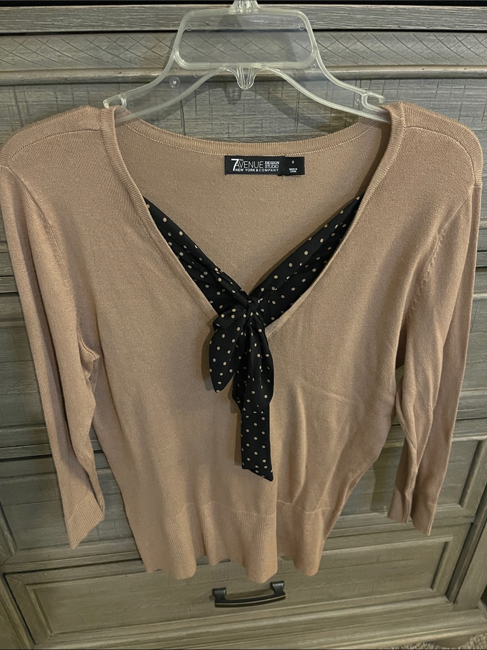 New York & Company Tan Knit Top with Black Polka Dot Tie